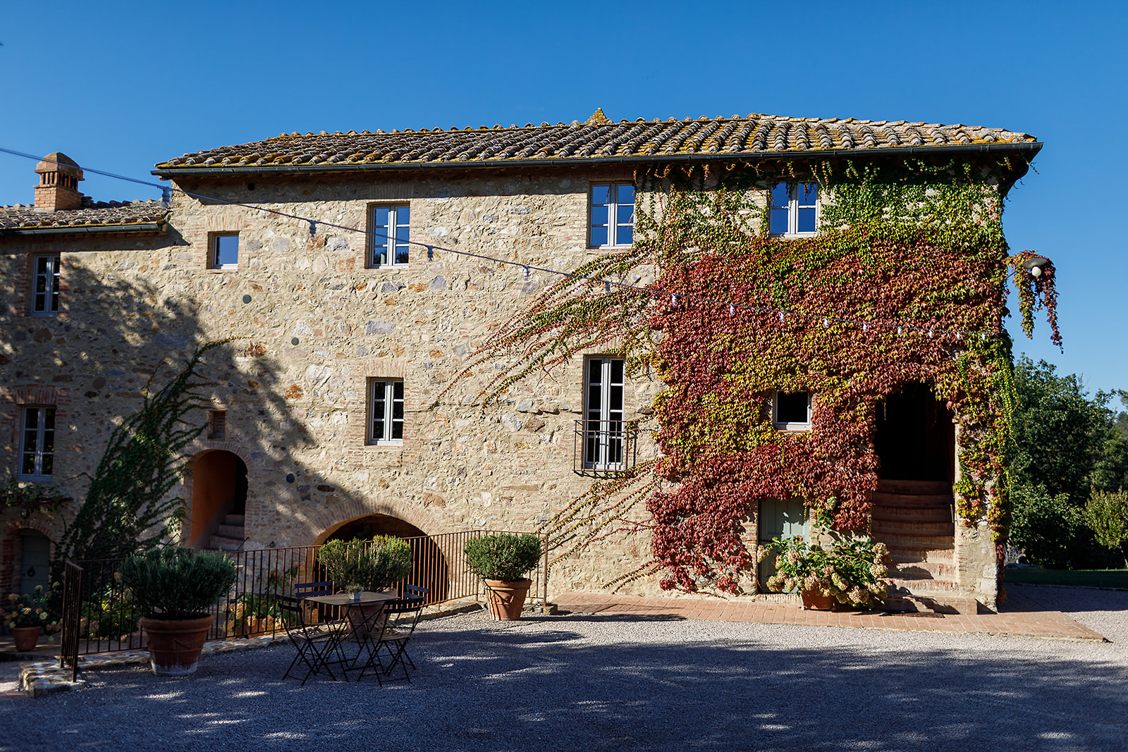 Façcade accommodation building