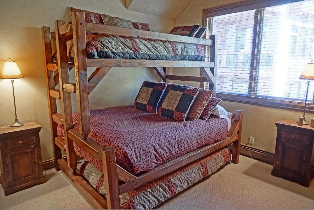 Bunk  Bedroom