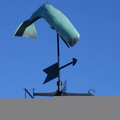 Weather vane on top of the Whaling Museum.