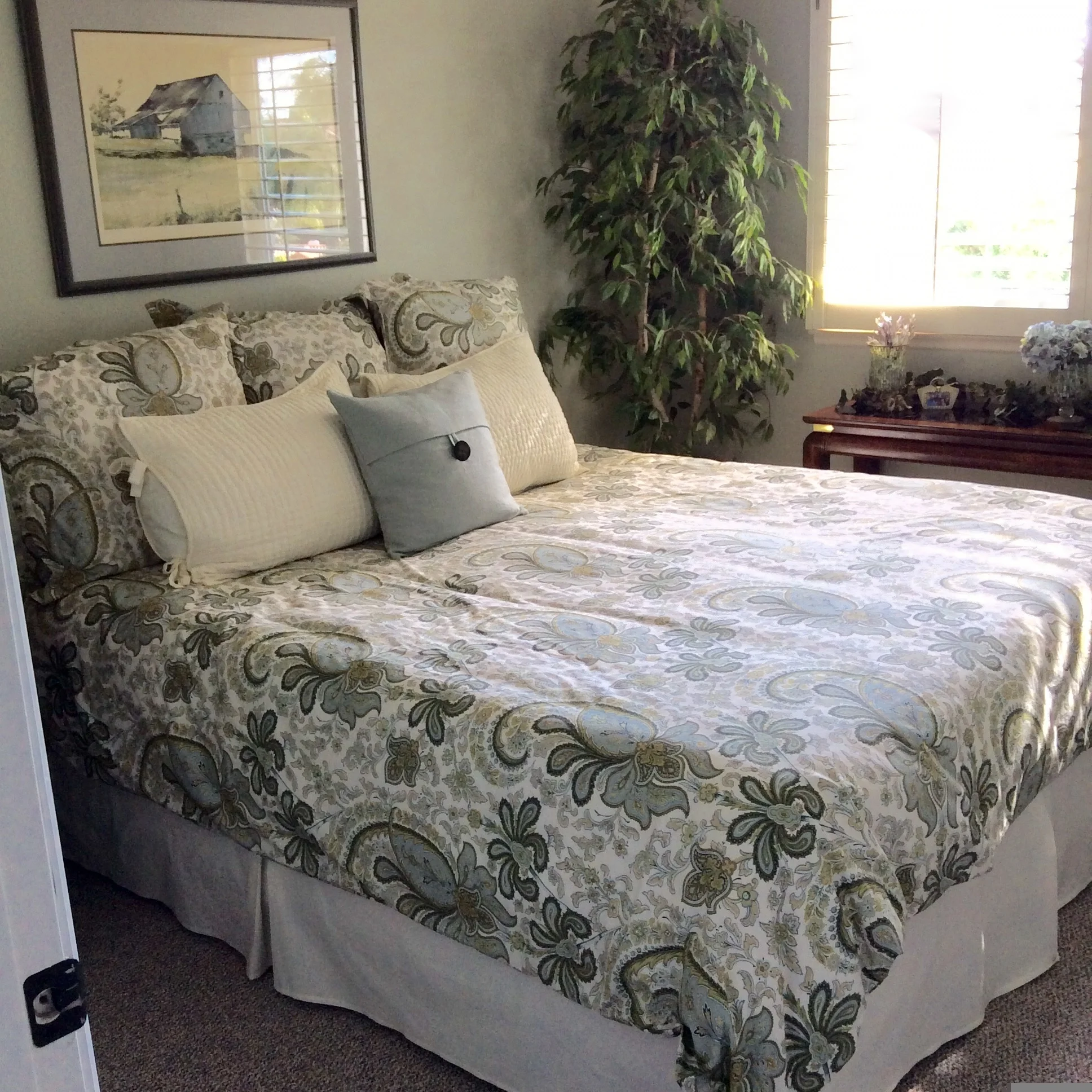 King Guest Bedroom